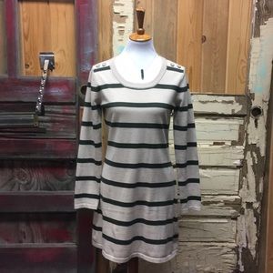 🏷SOLD-Pink Rose Sweater Dress